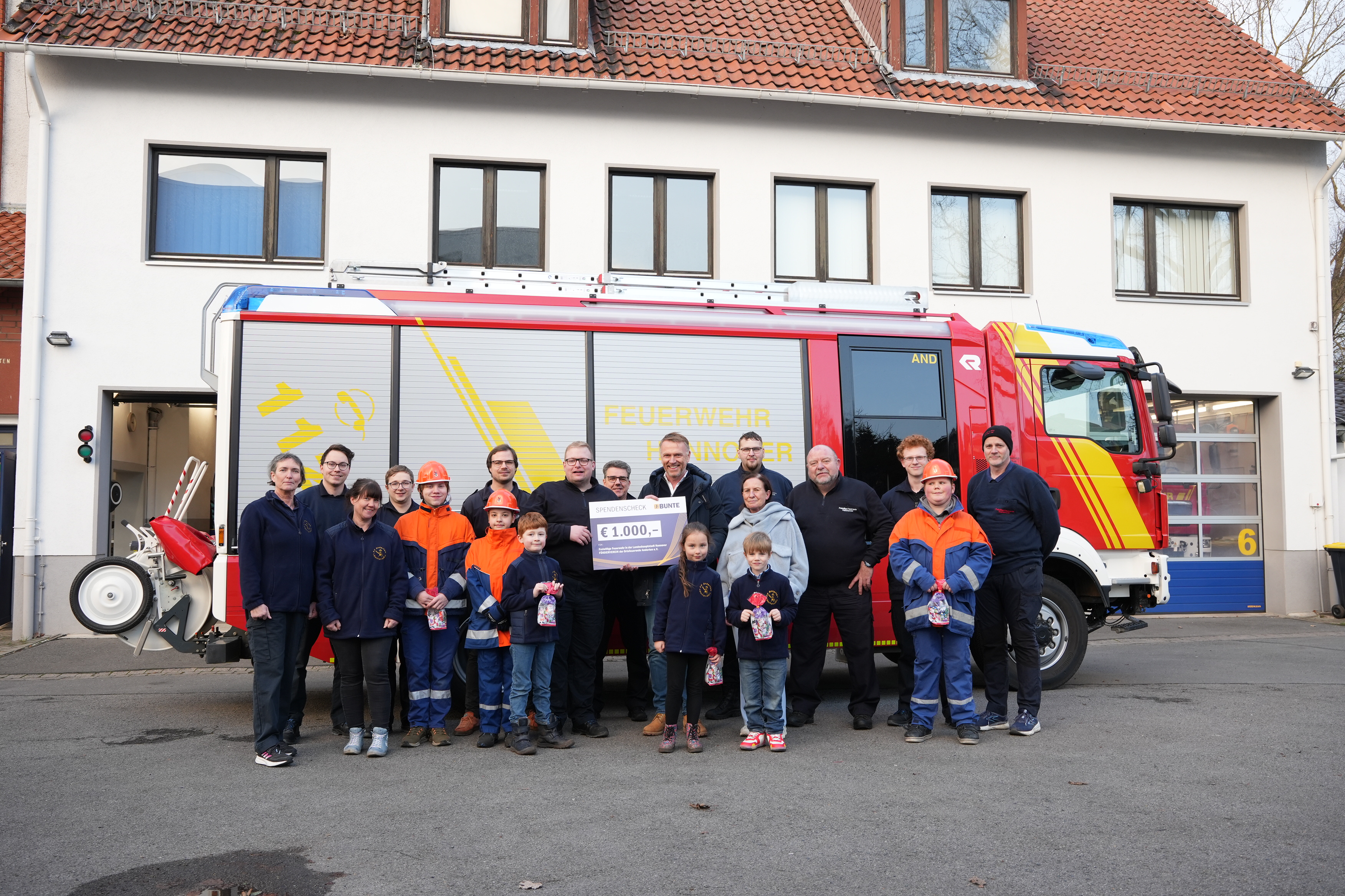 Großzügige Spende der Fa. Bunte Verkehrswegebau